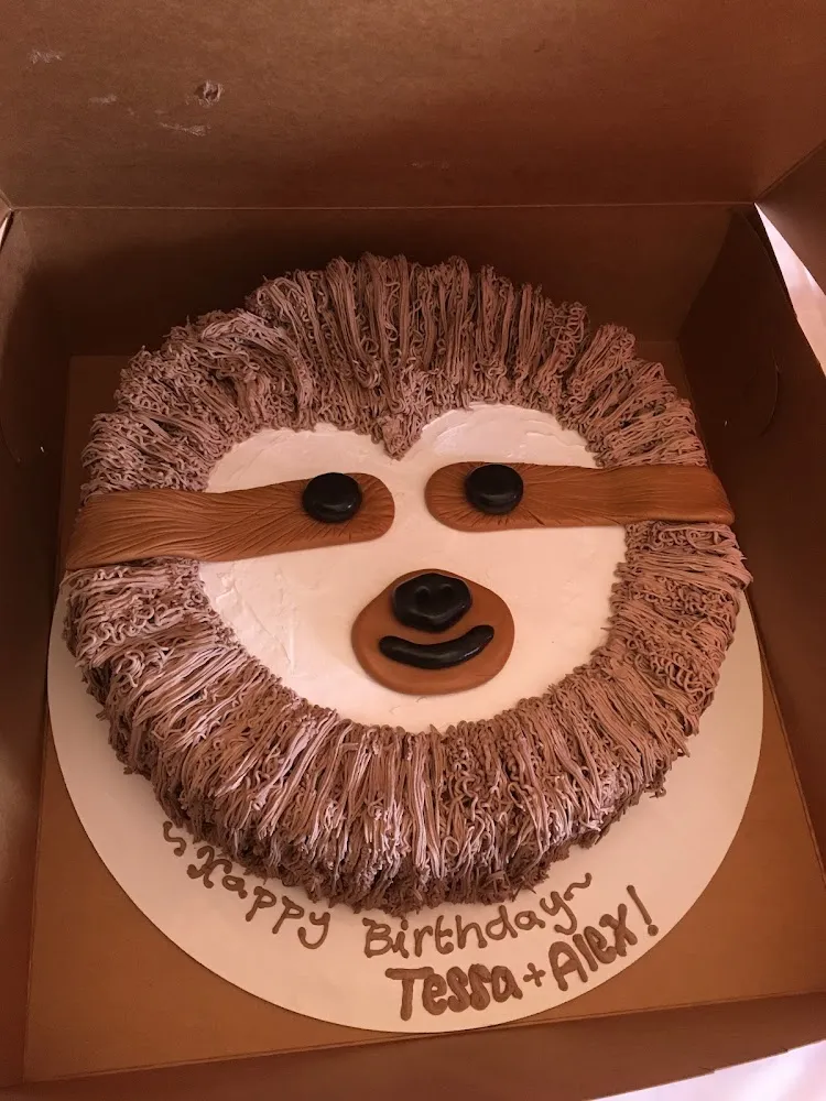 Custom Cakes